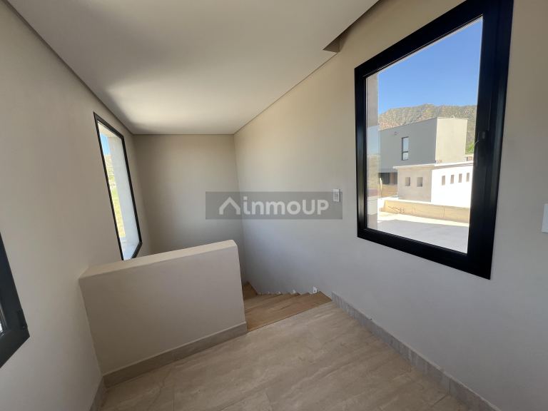 Casa en Venta en Las Heras, Mendoza
