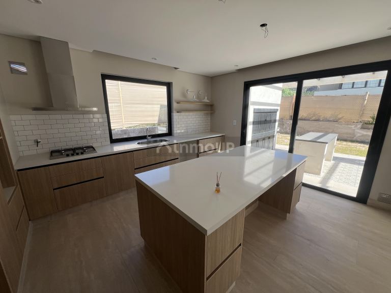 Casa en Venta en Las Heras, Mendoza