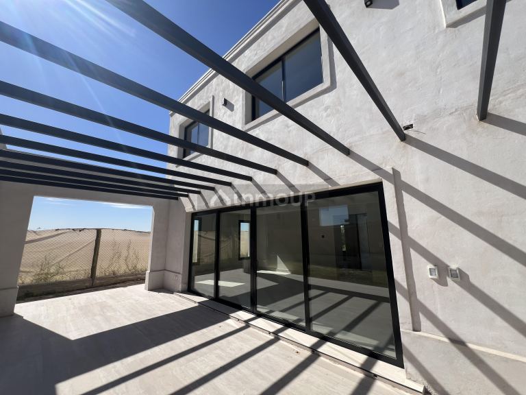 Casa en Venta en Las Heras, Mendoza