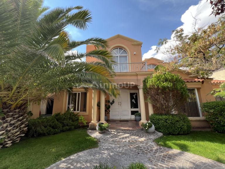 Casa en Venta en Godoy Cruz, Mendoza