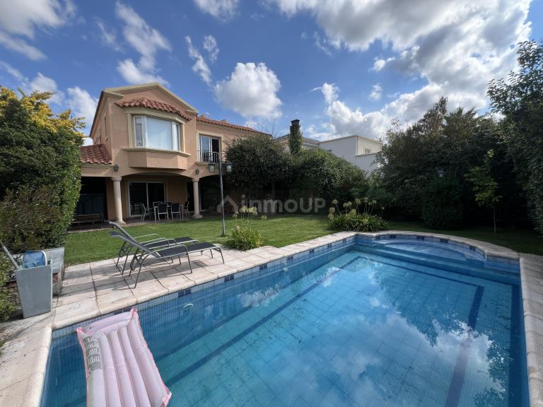 Casa en Venta en Godoy Cruz, Mendoza