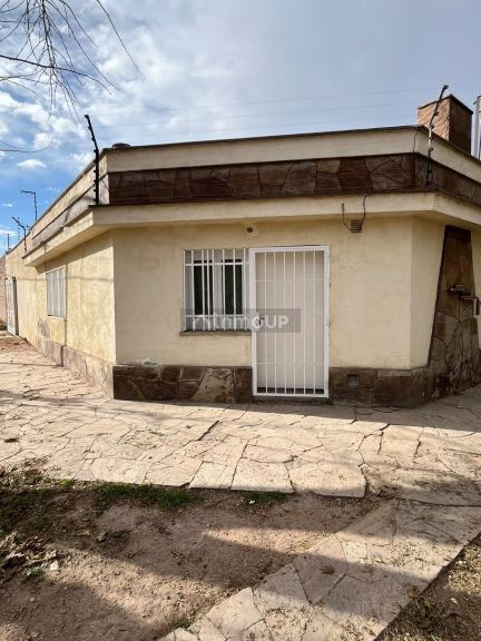 Casa en Venta en Las Heras, Mendoza - USD 100.000 | Inmoup - 18