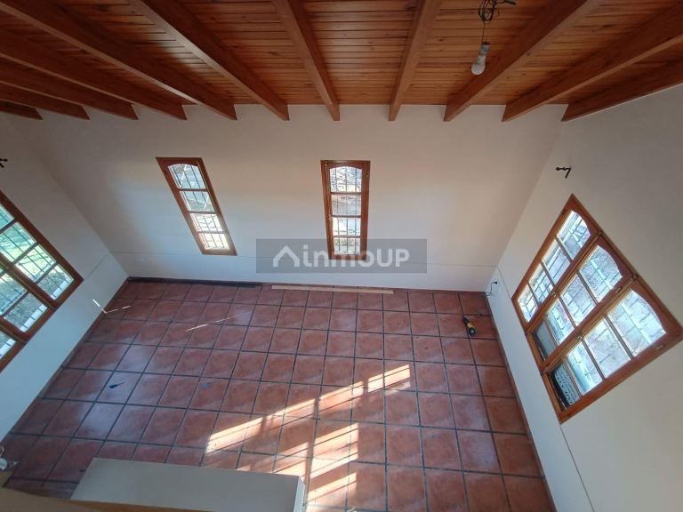 Casa en Alquiler en Lujan de Cuyo, Mendoza - USD 1.600 | Inmoup - 12