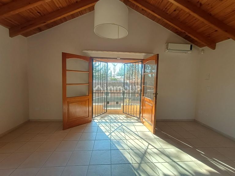 Casa en Alquiler en Lujan de Cuyo, Mendoza - USD 1.600 | Inmoup - 15