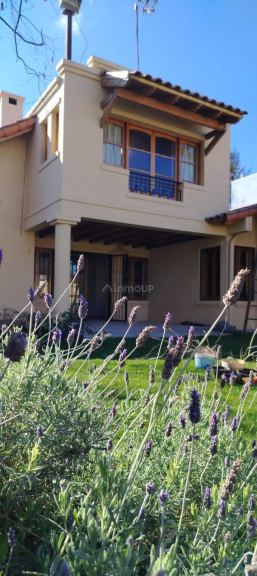 Casa en Alquiler en Lujan de Cuyo, Mendoza - USD 1.600 | Inmoup - 6