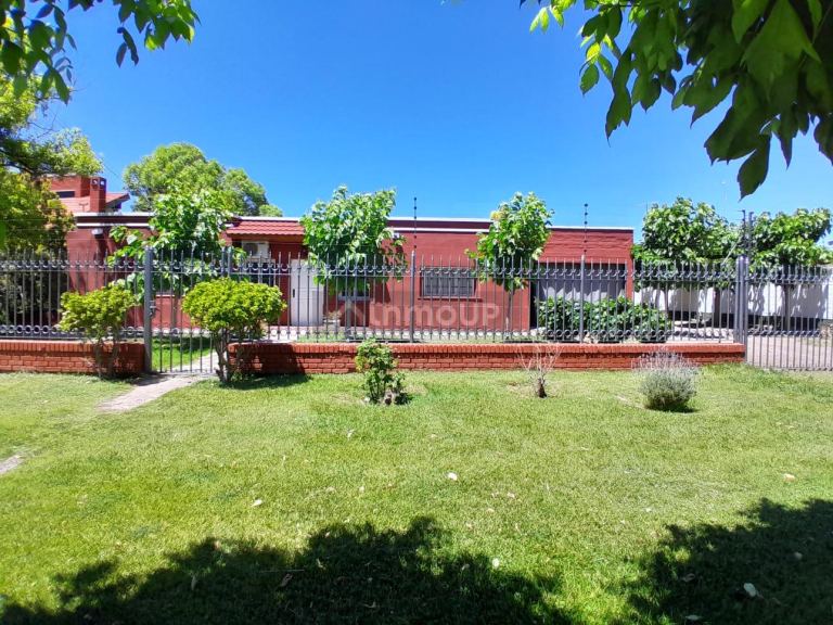 Chalet en Venta en Maipu, Mendoza