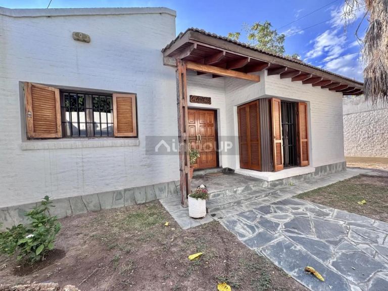 Casa en Venta en Maipu, Mendoza