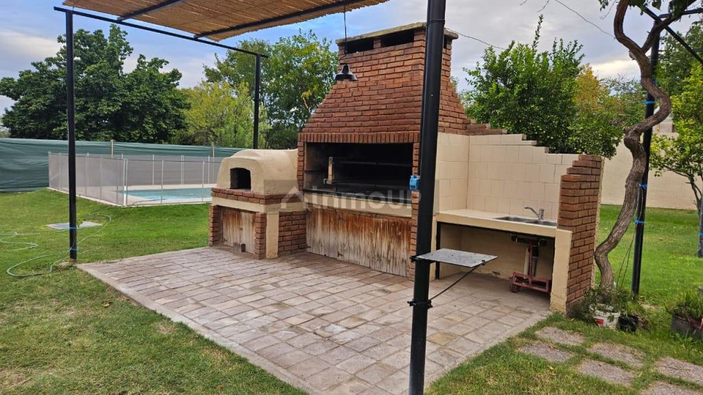 Casa Quinta en Venta en Maipu, Mendoza