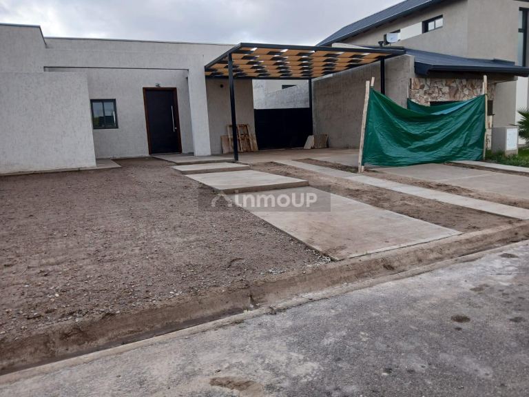 Casa en Venta en Maipu, Mendoza