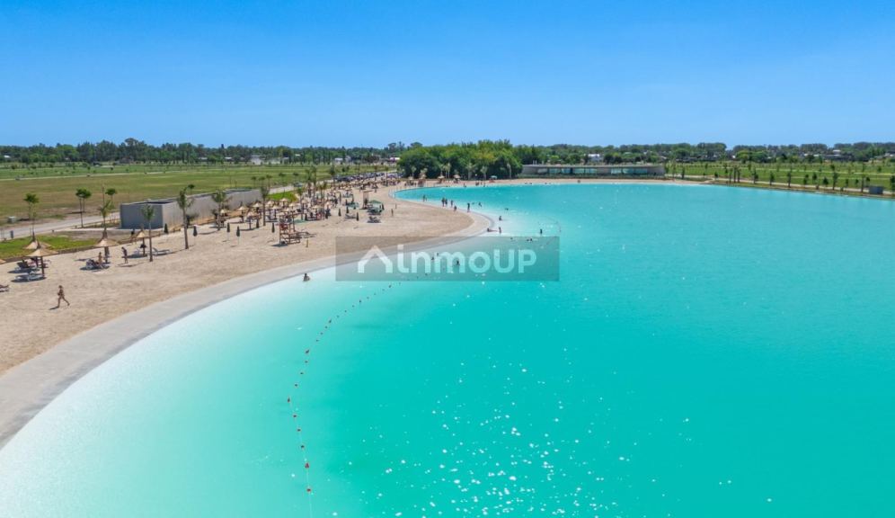 Funes Vida Lagoon al 600