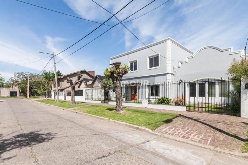 Casa en Venta en Almirante Brown, G.B.A. Zona Sur