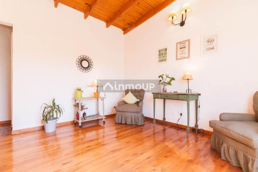 Casa en Venta en Almirante Brown, G.B.A. Zona Sur