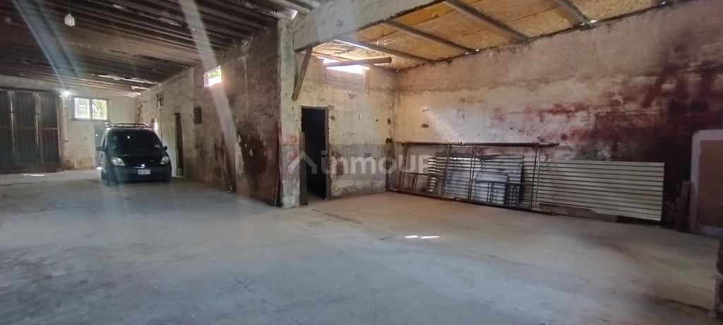 Galpon en Venta en Moron, G.B.A. Zona Oeste