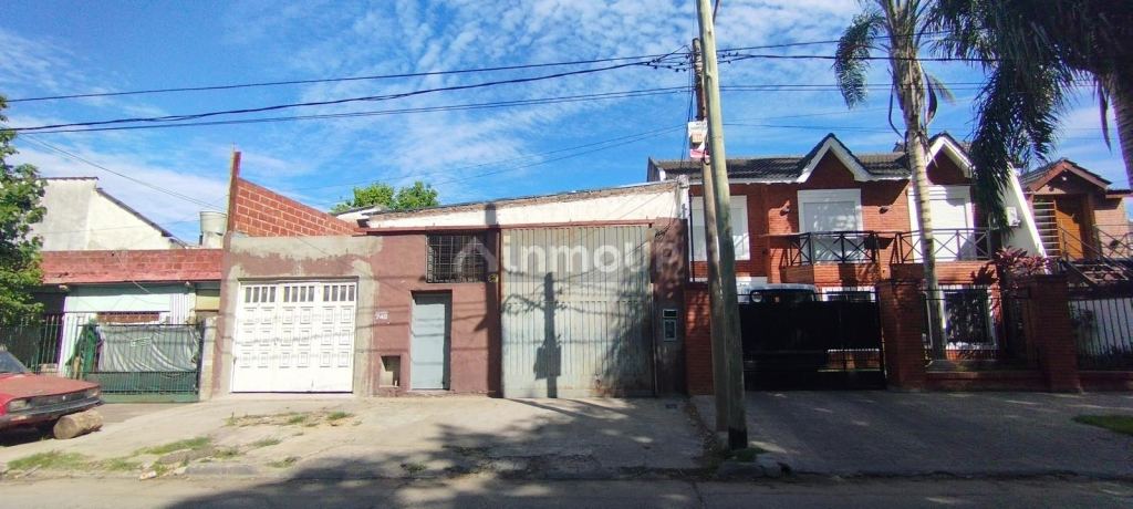 Galpon en Venta en Moron, G.B.A. Zona Oeste