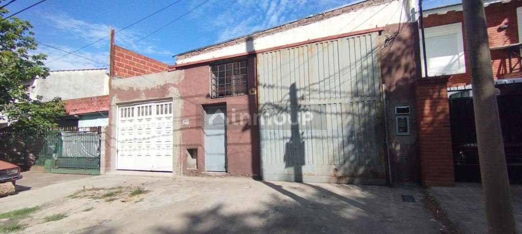 Galpon en Venta en Moron, G.B.A. Zona Oeste