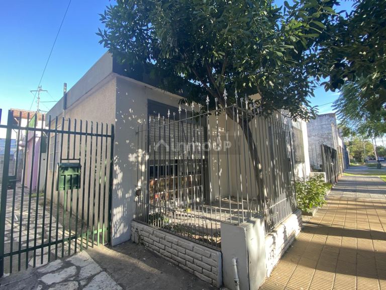 P H en Venta en La Matanza, G.B.A. Zona Oeste