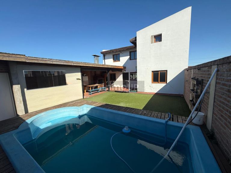 P H en Venta en La Matanza, G.B.A. Zona Oeste
