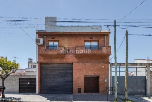 P H en Venta en La Matanza, G.B.A. Zona Oeste