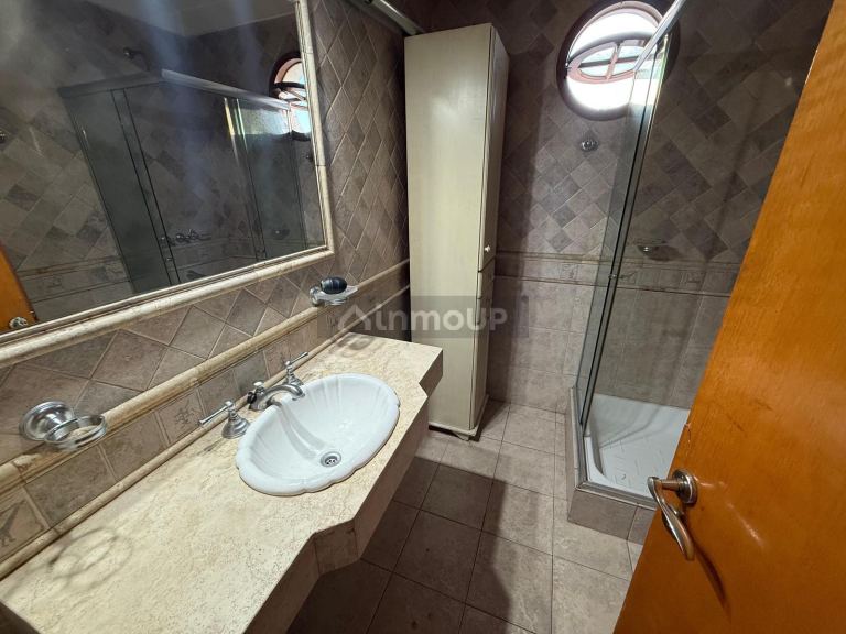 P H en Venta en La Matanza, G.B.A. Zona Oeste