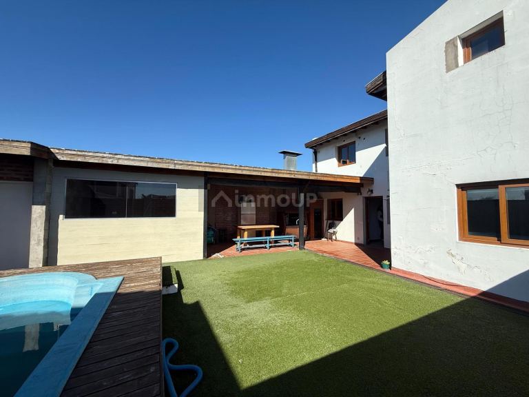 P H en Venta en La Matanza, G.B.A. Zona Oeste