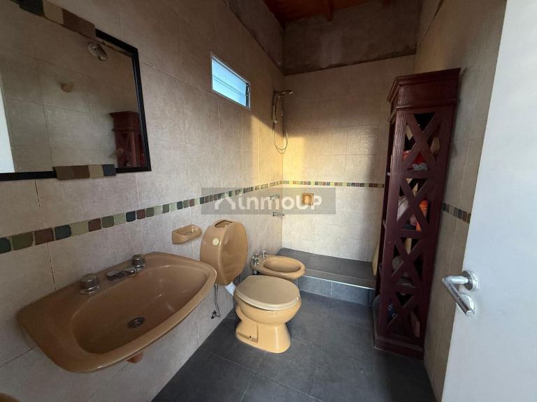 P H en Venta en La Matanza, G.B.A. Zona Oeste