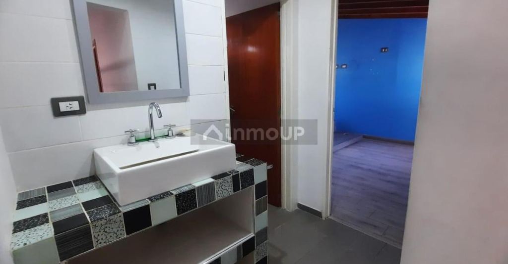 P H en Venta en La Matanza, G.B.A. Zona Oeste