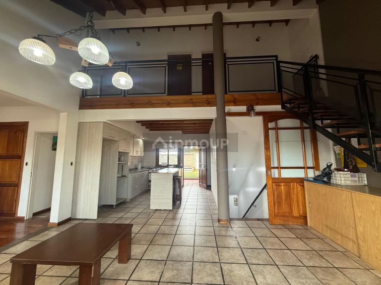 P H en Venta en La Matanza, G.B.A. Zona Oeste