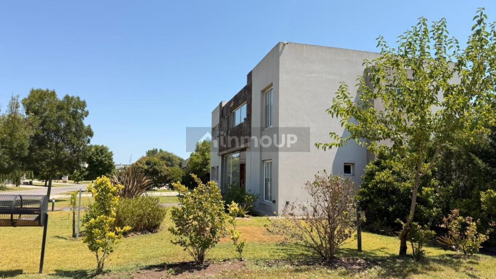 Casa en Venta en Ezeiza, G.B.A. Zona Sur
