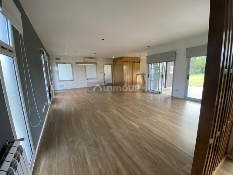 Casa en Venta en Ezeiza, G.B.A. Zona Sur