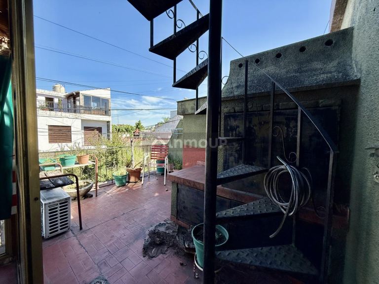 P H en Venta en La Matanza, G.B.A. Zona Oeste