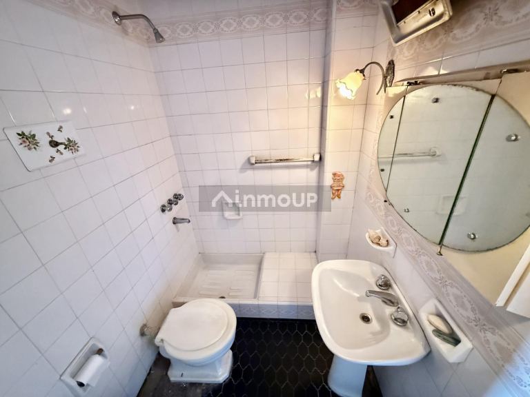 P H en Venta en La Matanza, G.B.A. Zona Oeste