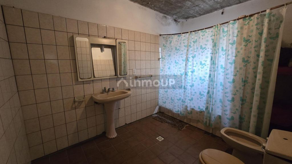 Casa en Venta en Almirante Brown, G.B.A. Zona Sur