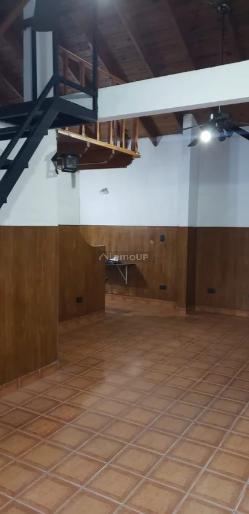 P H en Venta en Lomas de Zamora, G.B.A. Zona Sur