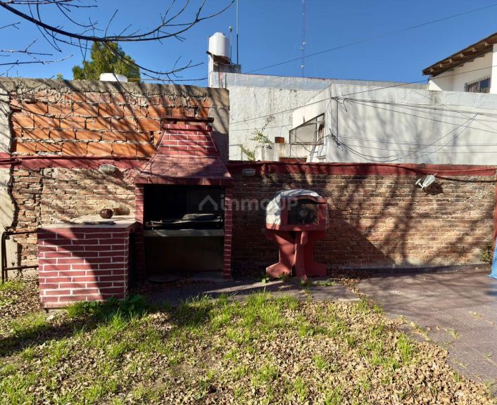 Casa en Venta en Moron, G.B.A. Zona Oeste