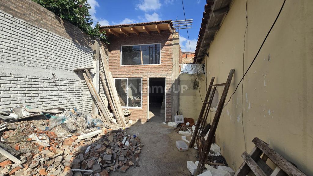 P H en Venta en Lomas de Zamora, G.B.A. Zona Sur