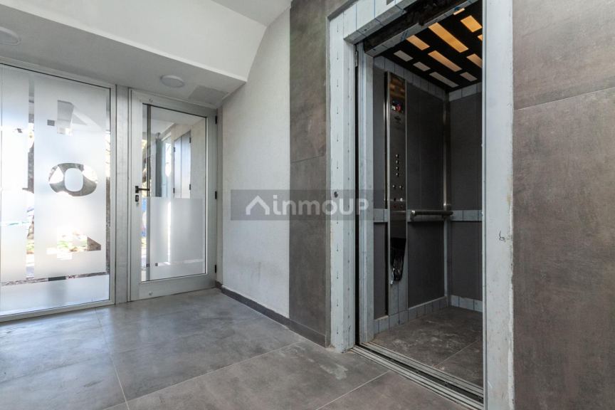 Departamento en Venta en Lomas de Zamora, G.B.A. Zona Sur
