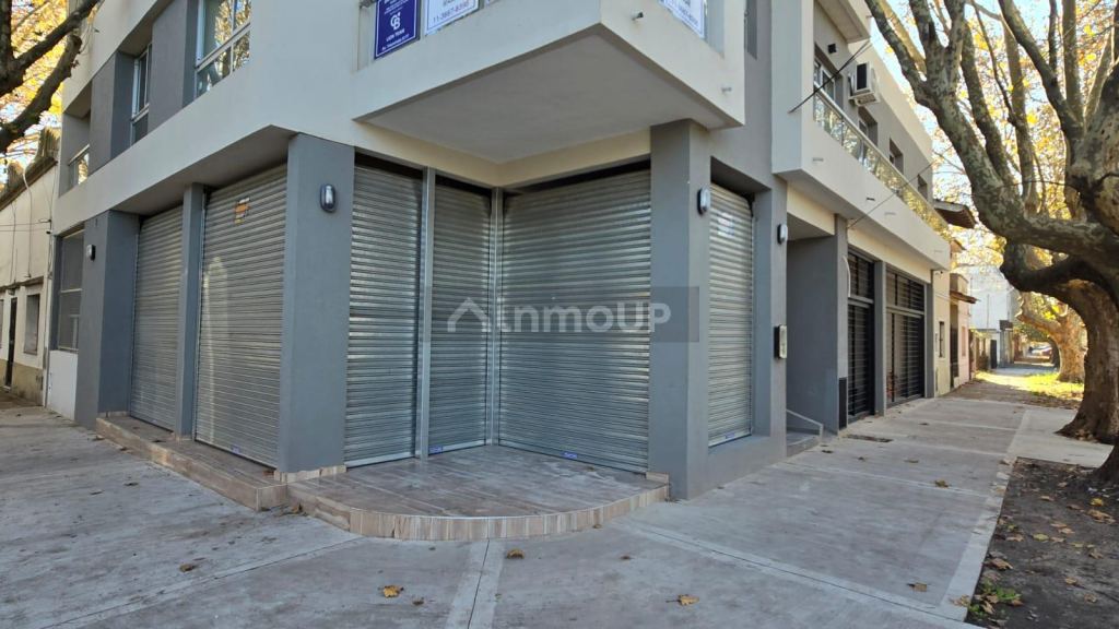 Local Comercial en Alquiler en Lomas de Zamora, G.B.A. Zona Sur