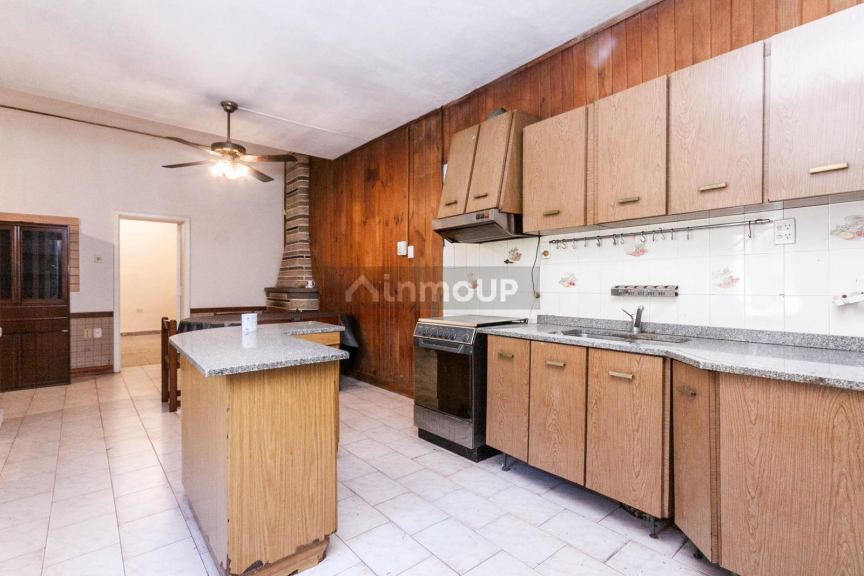 Casa en Venta en Lomas de Zamora, G.B.A. Zona Sur