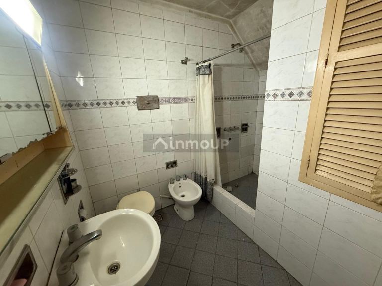 P H en Venta en La Matanza, G.B.A. Zona Oeste