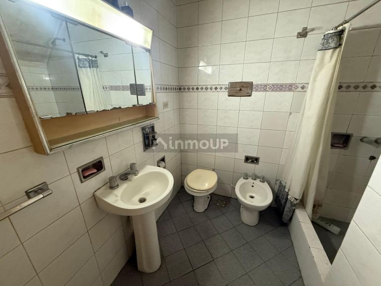 P H en Venta en La Matanza, G.B.A. Zona Oeste