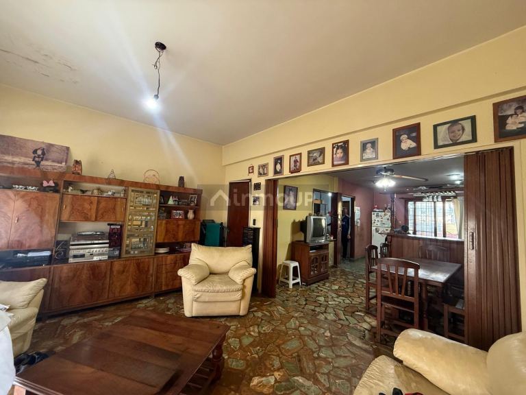 P H en Venta en La Matanza, G.B.A. Zona Oeste