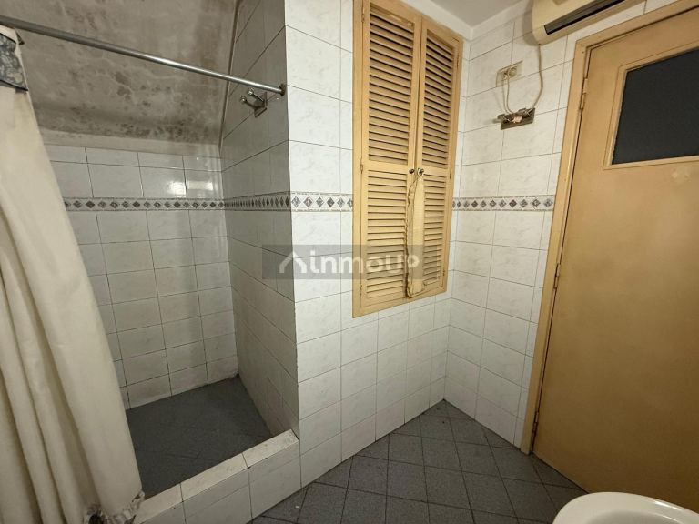 P H en Venta en La Matanza, G.B.A. Zona Oeste