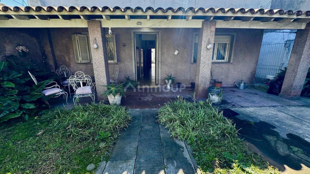 Casa en Venta en Tres de Febrero, G.B.A. Zona Oeste