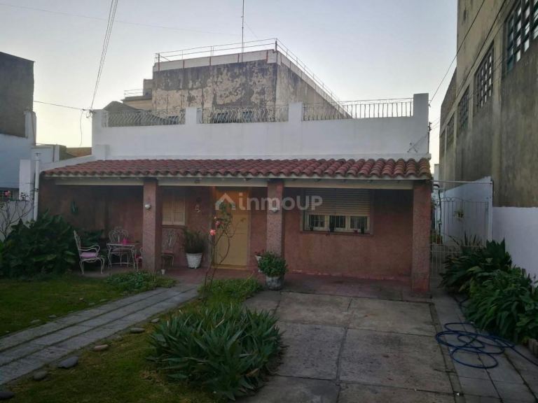 Casa en Venta en Tres de Febrero, G.B.A. Zona Oeste