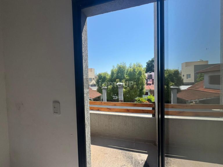 Departamento en Venta en Ituzaingo, G.B.A. Zona Oeste
