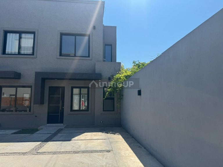 Departamento en Venta en Ituzaingo, G.B.A. Zona Oeste
