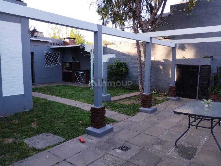 Casa en Venta en Hurlingham, G.B.A. Zona Oeste