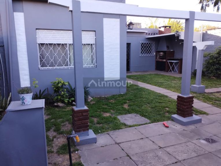 Casa en Venta en Hurlingham, G.B.A. Zona Oeste