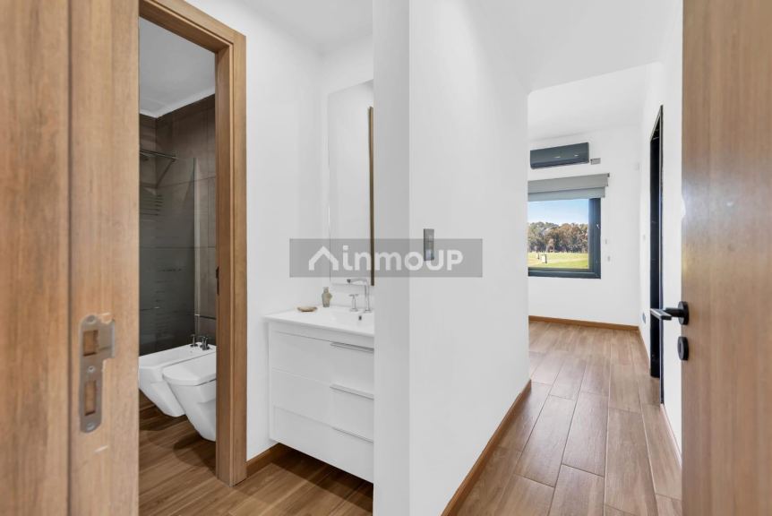 Casa en Alquiler en Ezeiza, G.B.A. Zona Sur