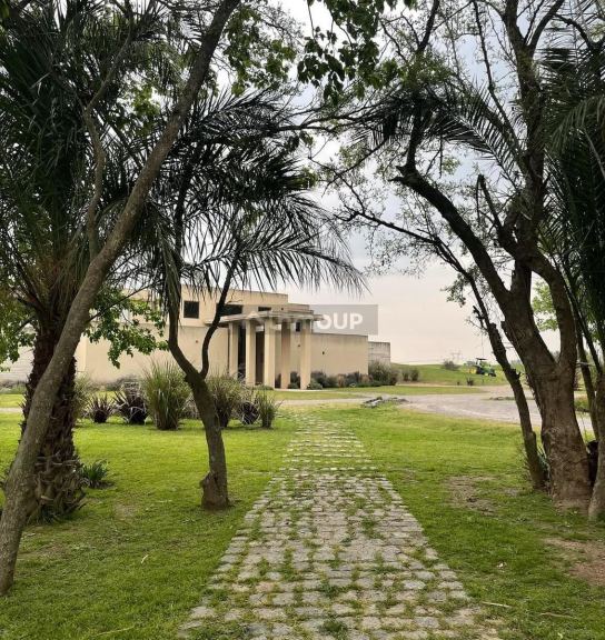 Casa en Alquiler en Ezeiza, G.B.A. Zona Sur